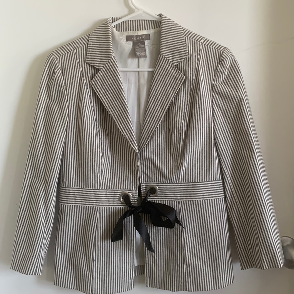Kenar Blazer Size 6 Black and White